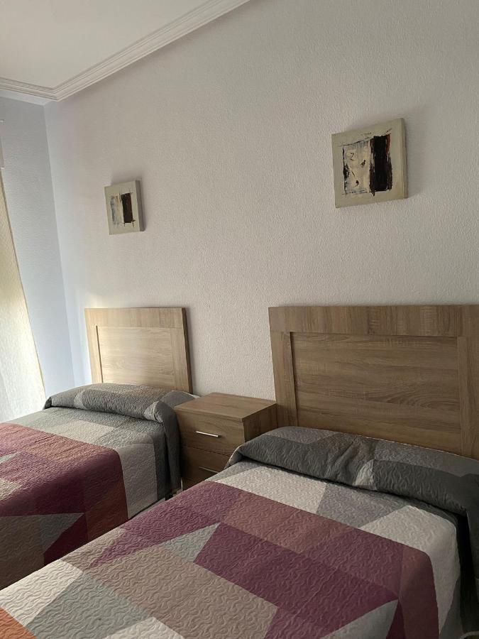 Апартаменти Piso Vivienda Uso Turistico Julio Burell Baeza Reformado Екстер'єр фото